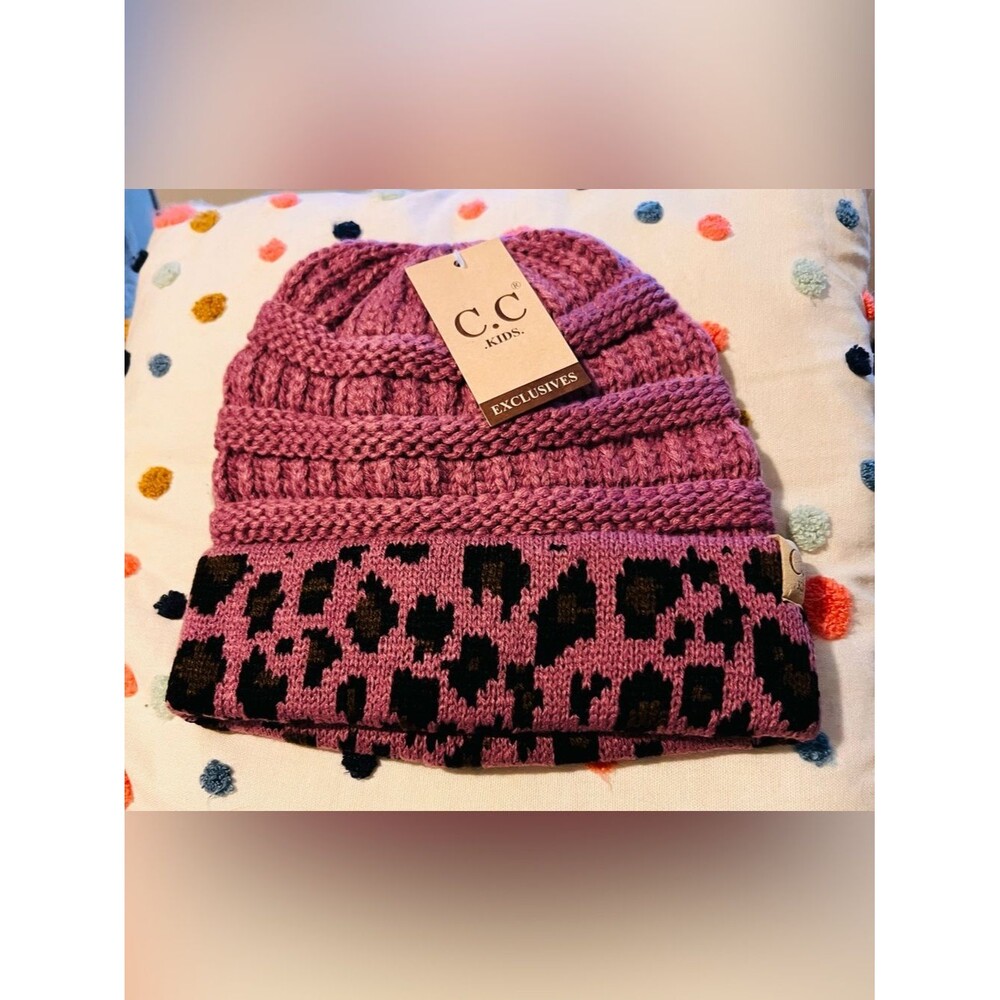 C.C Kids Lavender Leopard Knit Beanie Hat M/L Ages 3-7 NWT C.C Exclusives